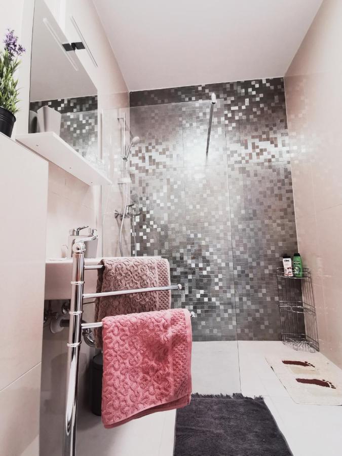 אוסילק Apartman Angel מראה חיצוני תמונה